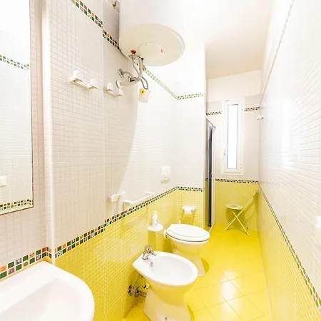 Con Piscina Maracuja -