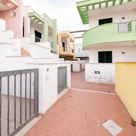 Con Piscina Maracuja -